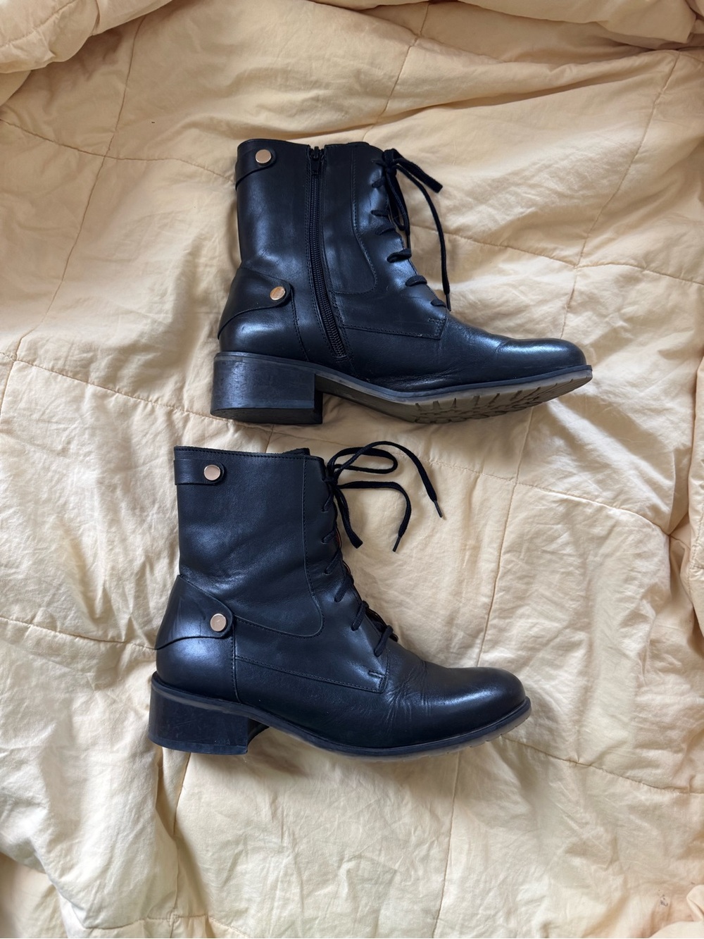 Embassy London boots size 40/9